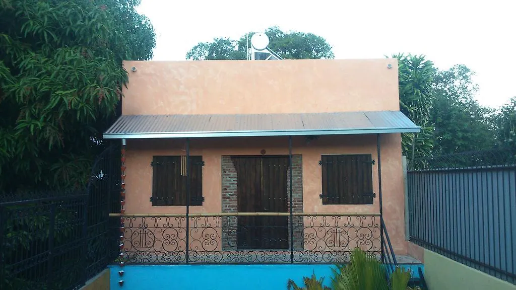 La Choza Guesthouse Santo Domingo Guest house