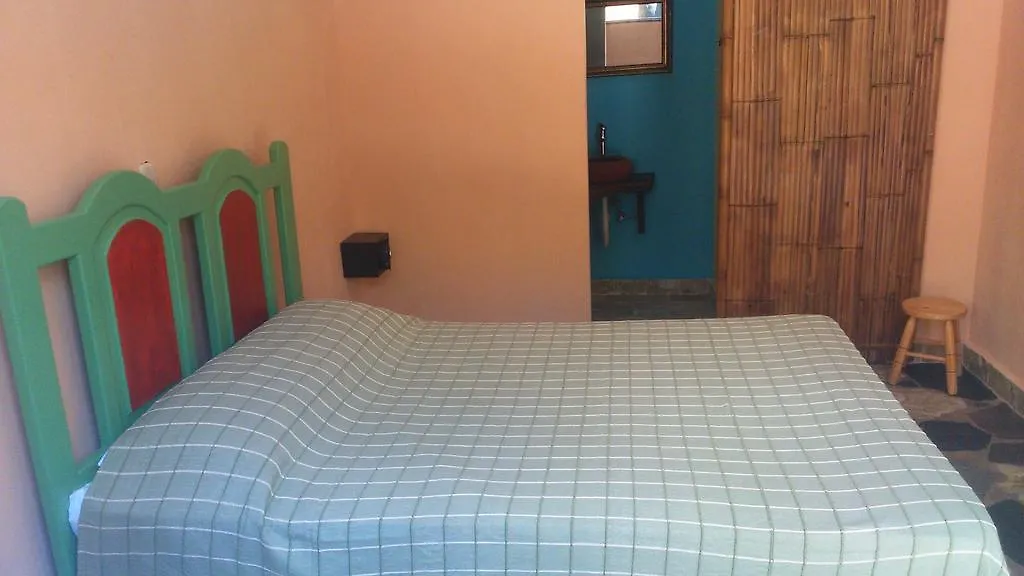 La Choza Guesthouse Santo Domingo 3*,  Dominican Republic